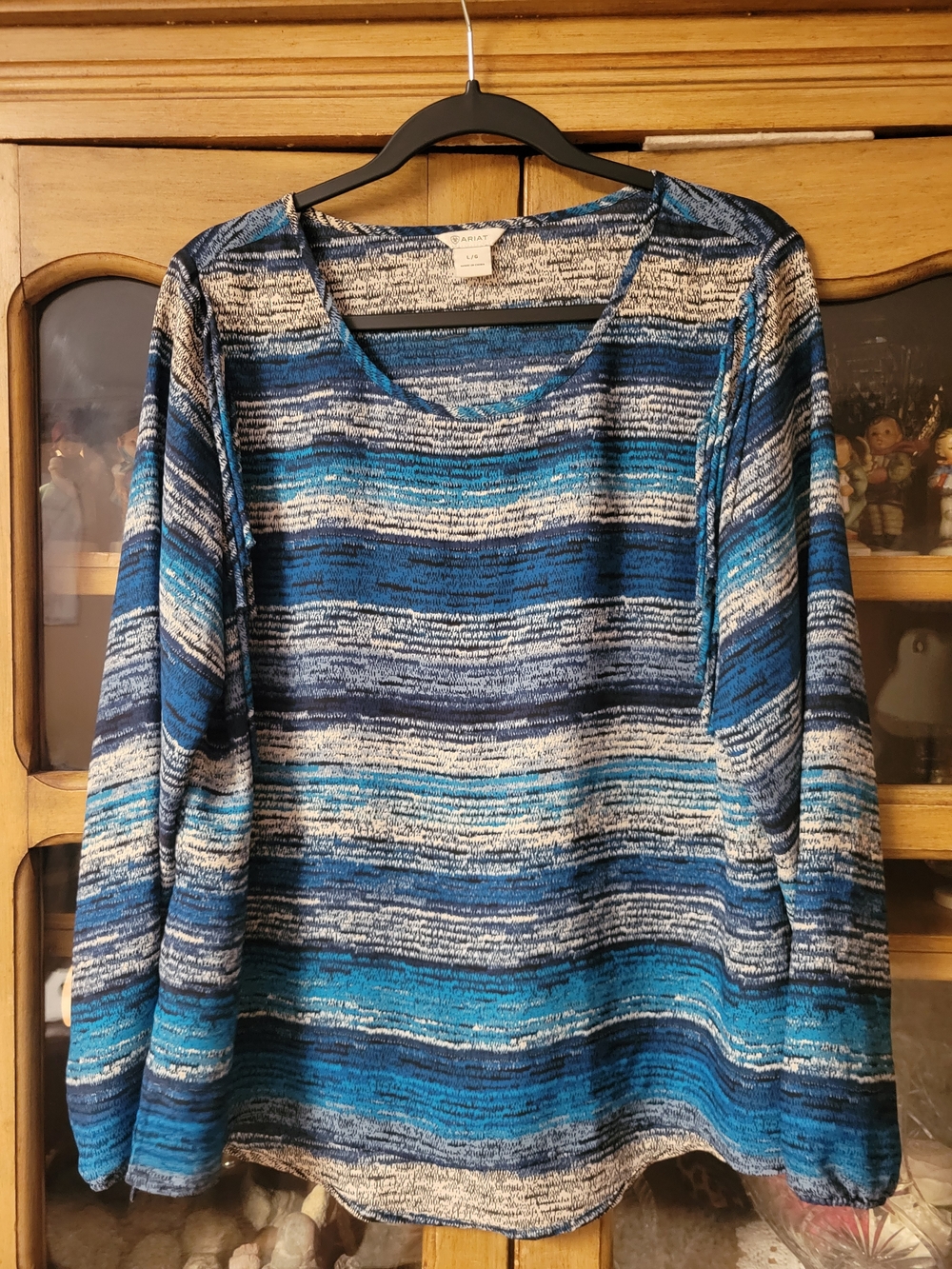 Ariat Blue Space-Dye Long Sleeve Knit Top NWOT Size Large